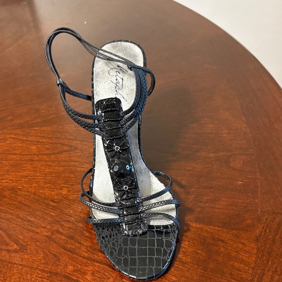 Metaphor Shoes - Metaphor Black Strappy 👠